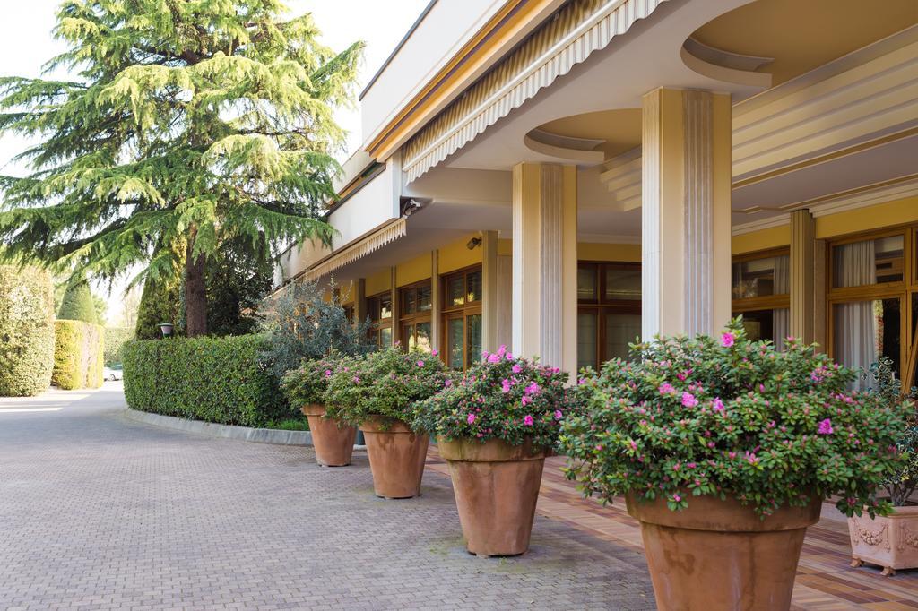 Hotel Terme Antoniano Montegrotto Terme Eksteriør billede