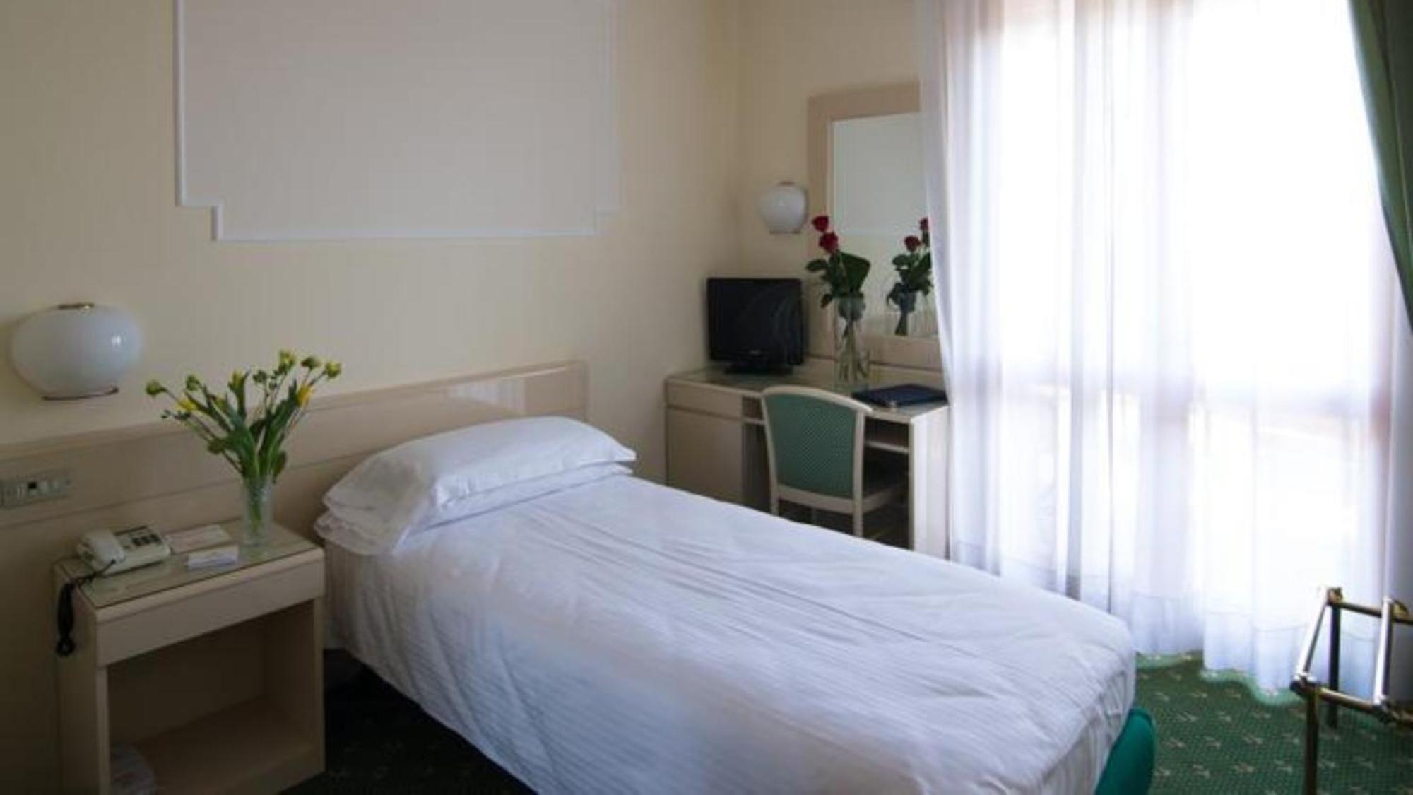 Hotel Terme Antoniano Montegrotto Terme Eksteriør billede