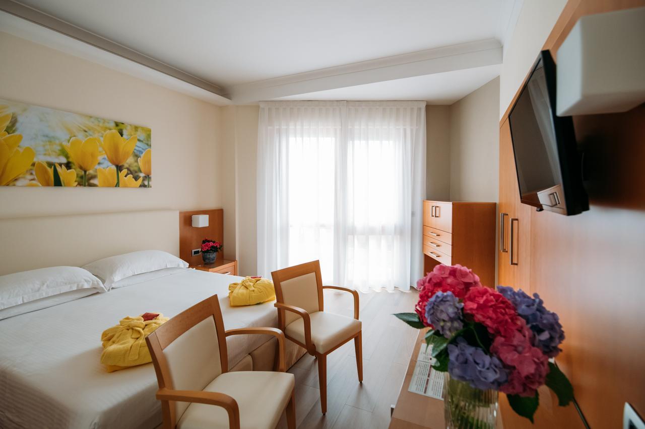 Hotel Terme Antoniano Montegrotto Terme Eksteriør billede